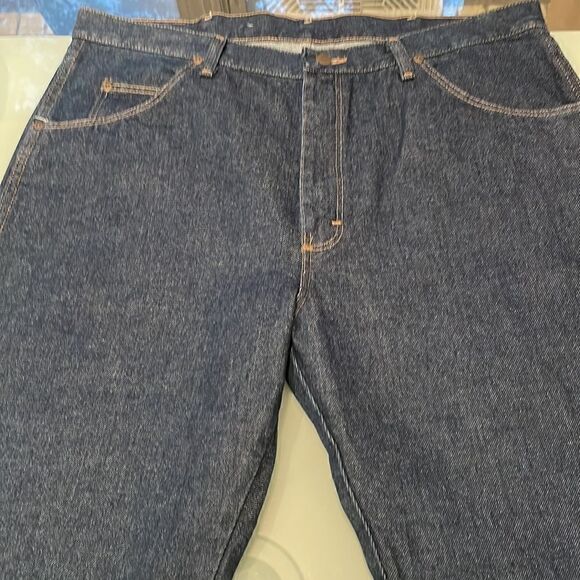 Wrangler classic fit jeans 38/30 dark blue wash new no tags - Picture 7 of 13